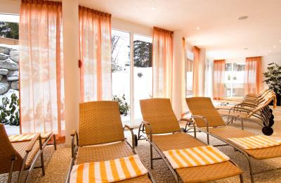 hotel-alpen-residence-ehrwald-ruheraum-14741.jpg