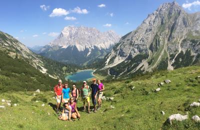 hotel-alpen-residence-ehrwald-wandergruppe-seebensee.jpg